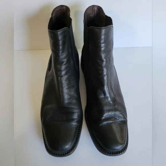 Vintage Hugo Buscati Black Leather Chelsea Boots Women's Size 10 - Picture 3 of 13